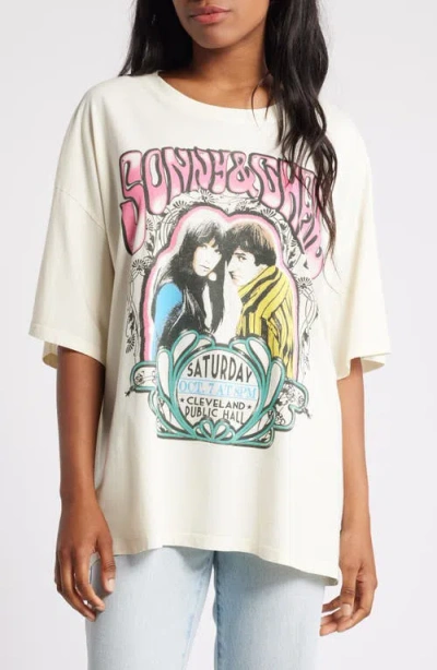 Daydreamer Sonny & Cher Cleveland Public Cotton Graphic T-shirt In Stone Vintage