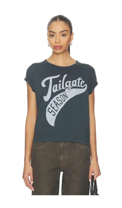 Daydreamer Tailgate Season Solo Tee In Blue