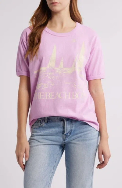 Daydreamer The Beach Boys Ringer Graphic T-shirt In Faded Lilac