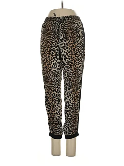 Pre-owned Daytrip Casual Pants In Gold