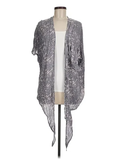 Pre-owned Daytrip Kimono In Gray