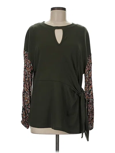 Pre-owned Daytrip Long Sleeve Blouse In Green