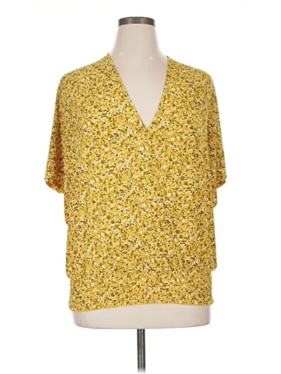 Pre-owned Daytrip Short Sleeve Blouse In Yellow