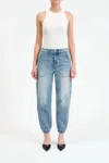 Daze Champ High Rise Tapered Jogger In Wings In Blue