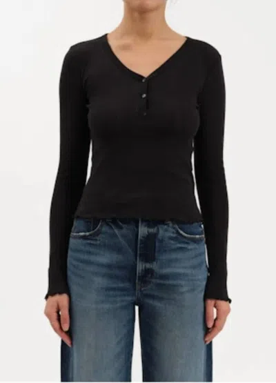 Daze Everyday V Neck Henley Top In Black