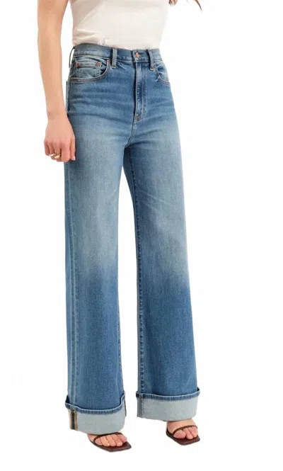 Daze Far Out High Rise Wide Leg Jean In Big Break In Blue
