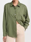 Daze Halle Button Down Top In Green In Green