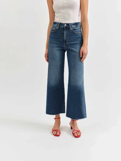 Daze Pleaser High Rise Wide Ankle Jeans In Uptown
