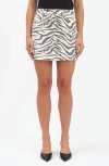 Daze Stash Denim Miniskirt In White