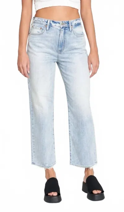 Daze Sun High Rise Utility Crop Dad Jeans In Sun Kissed Vintage Wash In Blue