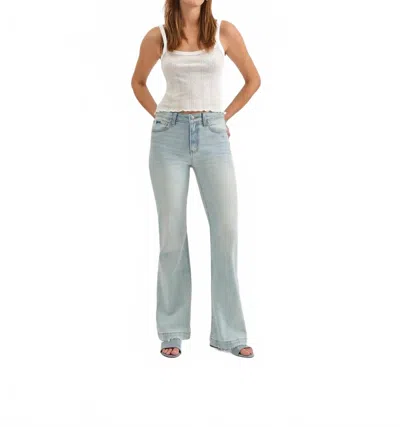 Daze Women's The Heartbreaker Mid Rise Flare Pant In Swoon Vintage In Blue