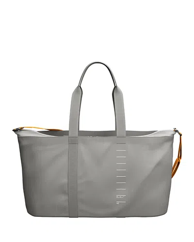 Db Essential Weekender 40l In Gray
