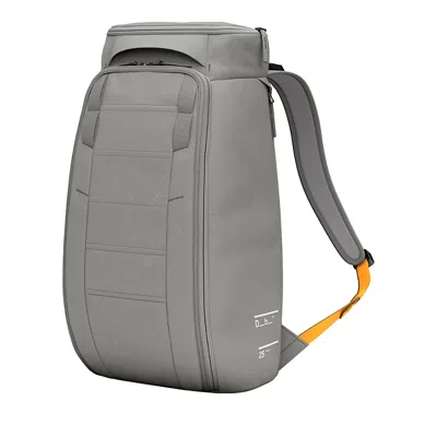 Db Hugger Backpack 25l In Sand Grey