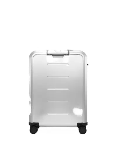 Db Medium Ramverk Alu Luggage In Silver