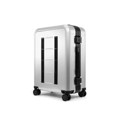 Db Ramverk Alu Check-in Luggage Medium Silver