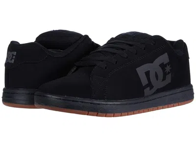Dc Gaveler Casual Low Top Skate Shoes Sneakers In Multi