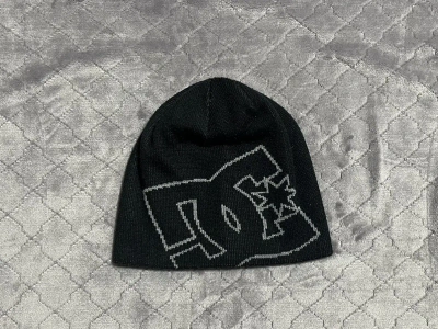 Pre-owned Dc X Vintage Sk8 Dc Shoes Beanie In Black