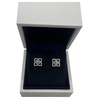 Pre-owned De Beers Enchanted Lotus 18k White Gold Diamond Stud Earrings