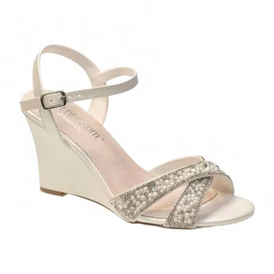 De Blossom Collection Women's Emma Twenty Seven Sandal In White