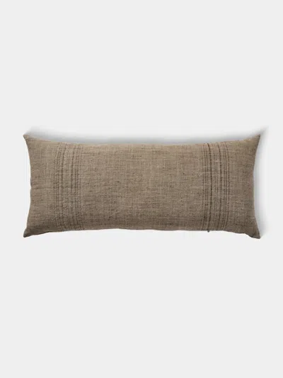 De Le Cuona Cave Cloth Linen Vertical-detail Cushion (35.5in/90cm) In Brown