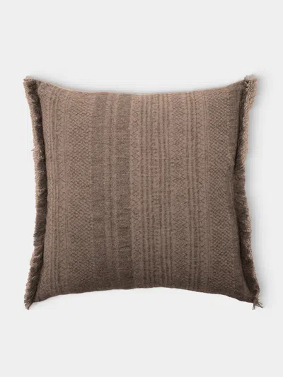 De Le Cuona Kalahari Linen And Wool Fringe-detail Cushion (19.5in/50cm) In Brown