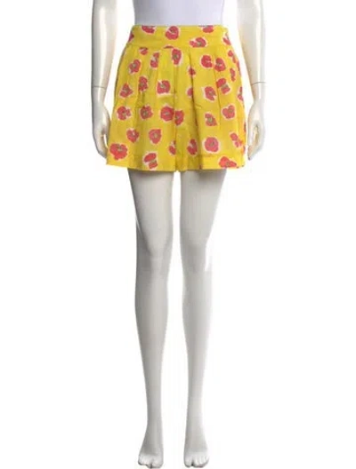 Pre-owned De Loreta Floral Print Mini Shorts In Yellow