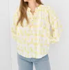 De Loreta Kaia Trigo Amarillo Print Long Sleeve Blouse In White In Multi