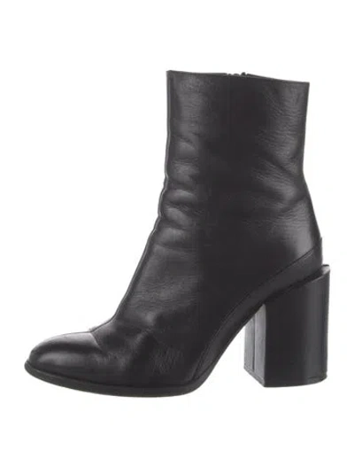 Pre-owned Dear Frances Leather Boots In Black