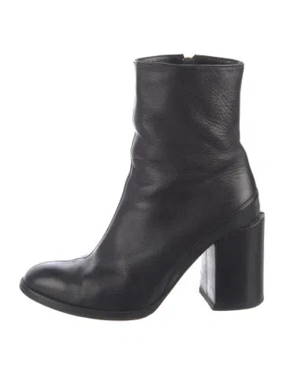Pre-owned Dear Frances Leather Boots In Black