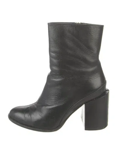 Pre-owned Dear Frances Leather Boots In Black