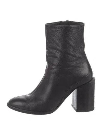 Pre-owned Dear Frances Leather Boots In Black
