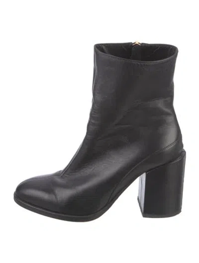 Pre-owned Dear Frances Leather Boots In Black