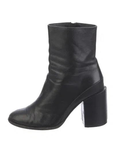Pre-owned Dear Frances Leather Boots In Black