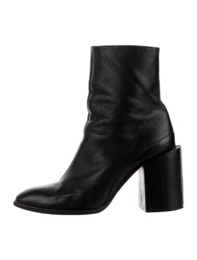Pre-owned Dear Frances Leather Boots In Black