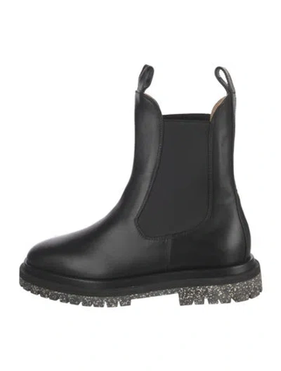 Pre-owned Dear Frances Leather Chelsea Boots In Black