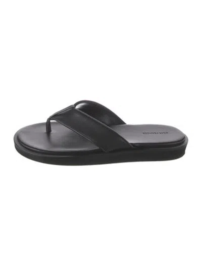 Pre-owned Dear Frances Leather Flip Flops In Black