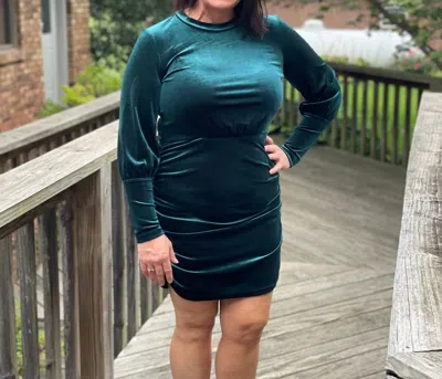 Dear Lover Velvet Dress In Green