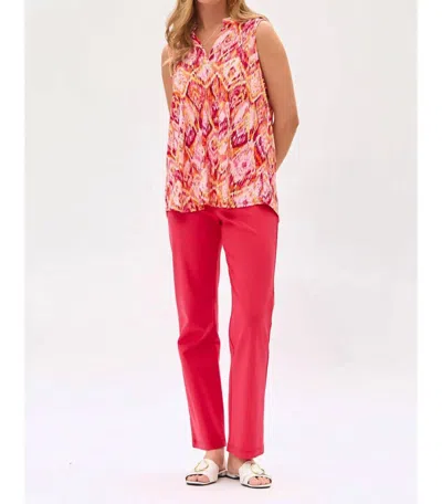Dear Scarlett Colorful Diamond Print Coral Sleeveless Top In Pink