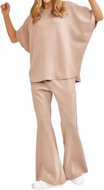 Dear Scarlett Paris Short Sleeve Top With Pants Travel Set In Cappuccino In Brown