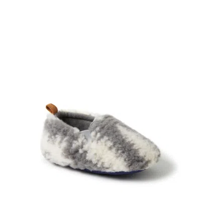 Dearfoams Baby Tree Pattern Closed Back Slippers In Silver