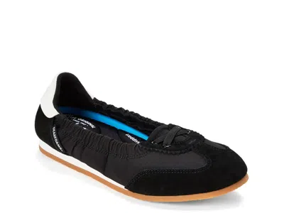 Dearfoams Benita Ballet Slipon Sneaker In Black
