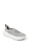 Dearfoams Women's Crimson Regrind Lightweight Slip-on With Energy Return Technology In Sleet