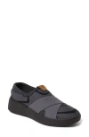 DEARFOAMS DEARFOAMS LIVIE CROSS STRAP KNIT SLIP-ON SNEAKER