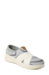 Dearfoams Livie Cross Strap Knit Slip-on Sneaker In Light Grey