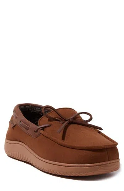 Dearfoams Pierce Faux Shearling Moccasin Slipper In Chestnut
