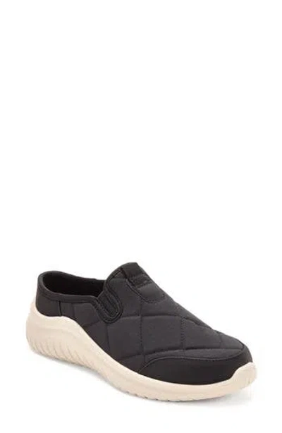 Dearfoams Quilted Woven Mule In Black