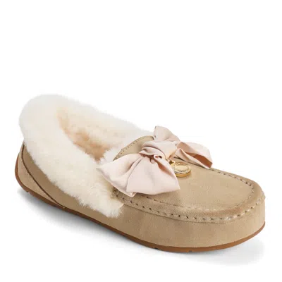 Dearfoams Fireside By  Women's Mel Dream Bow Moccasin Slippers In Pattern