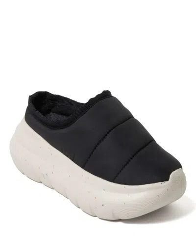 Dearfoams Women's Ontario Slip-on Clog With Regnr8 In Black