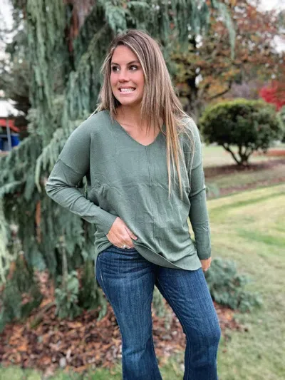 Début Murphy Sweater In Moss In Green