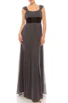 Decode 1.8 Ruched Empire Waist Embellishment Detail Chiffon Dress In Grey